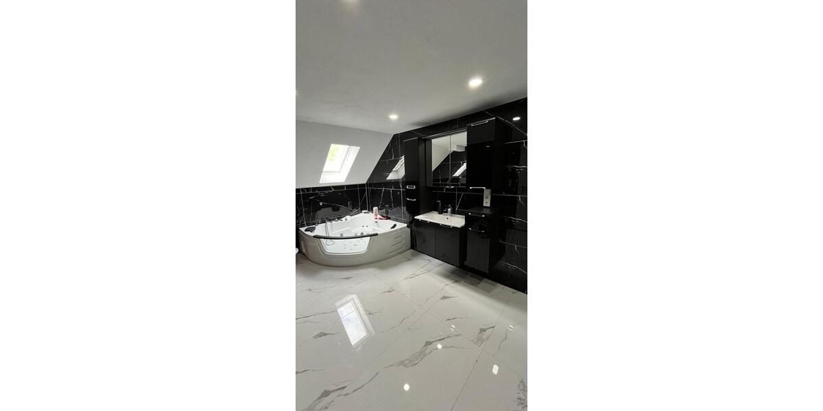 Einfamilienhaus Lebach - 10 Zimmer, 200 m&sup2;, 279.000&euro; | Angebot:22079790