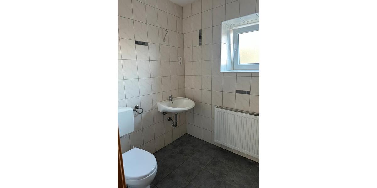 Einfamilienhaus Neunkirchen - 4 Zimmer, 110 m&sup2;, 1.350&euro; | Angebot:26120745