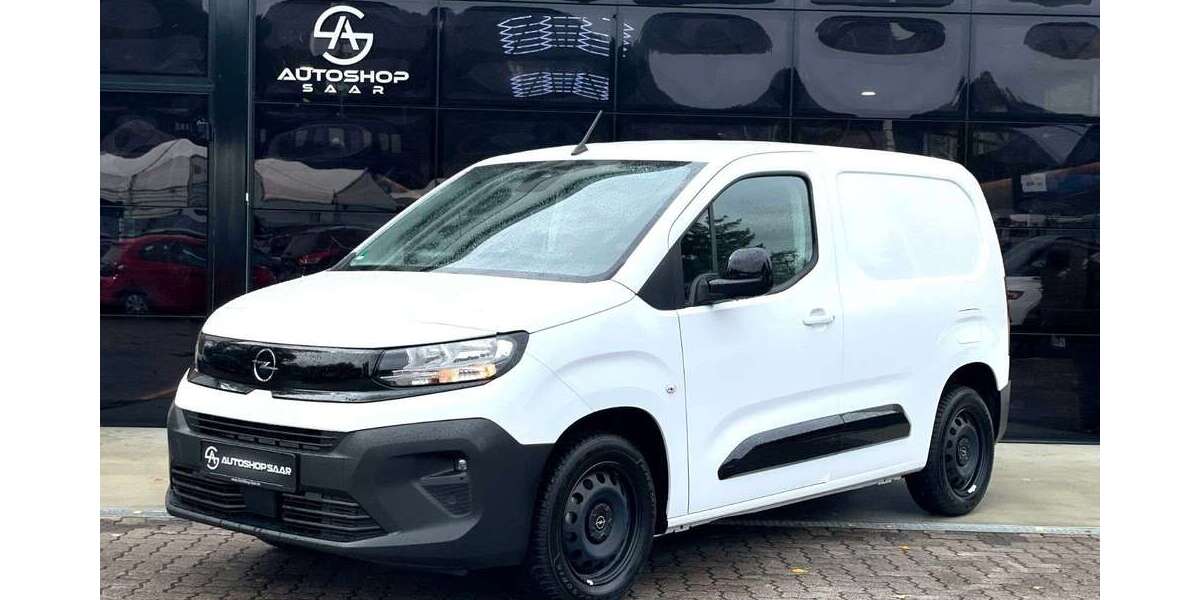 Opel Combo 26.600 km 18.990 &euro; Saarbrücken 66117