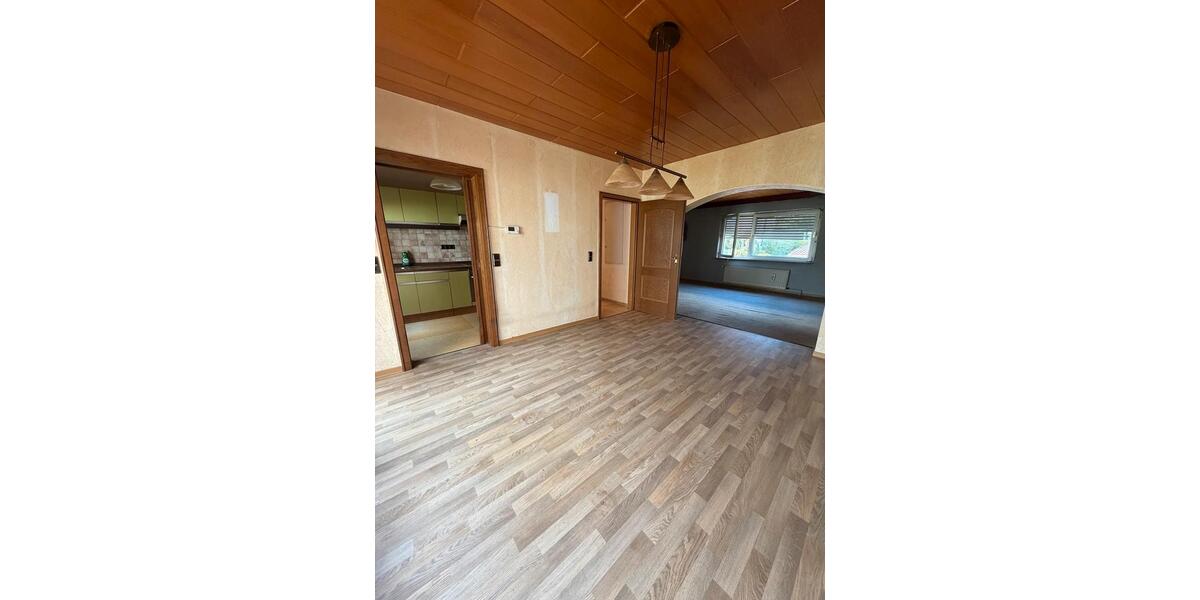 Doppelhaushälfte Saarwellingen - 5 Zimmer, 155 m&sup2;, 199.880&euro; | Angebot:27092314