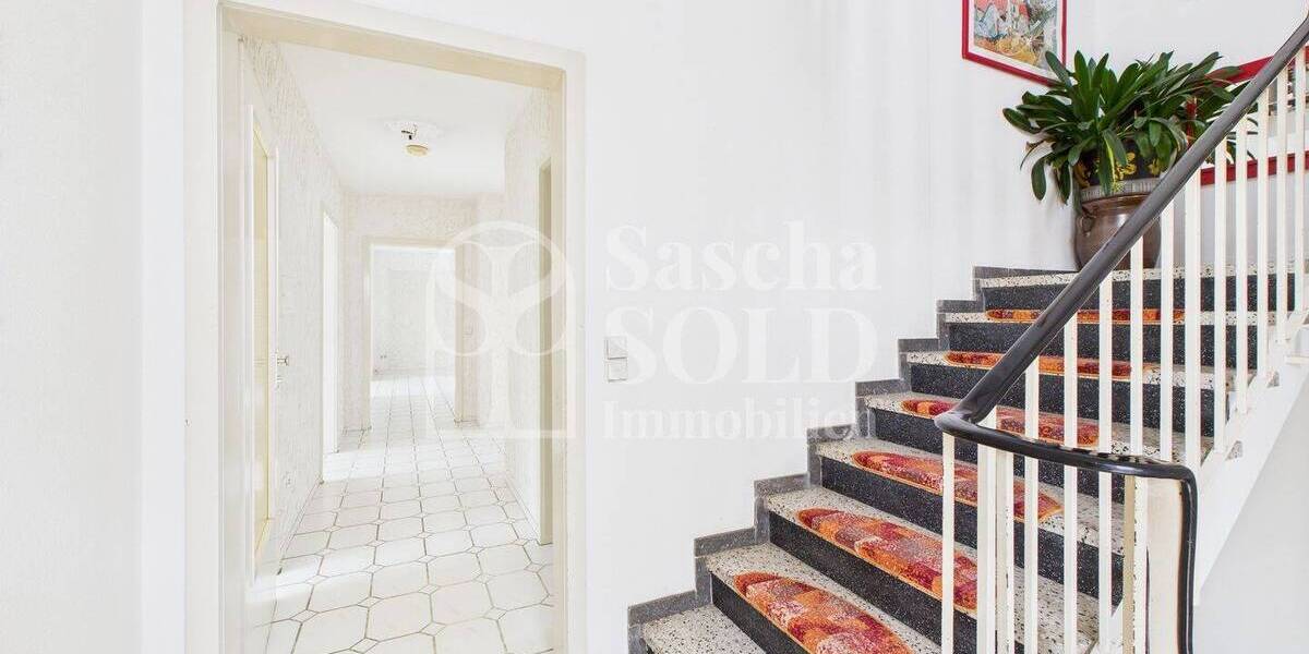 Helle und gut geschnittene 4-ZKB-Wohnung in St. Ingbert mit Balkon, Garage & großem Kellerraum - Etagenwohnung Sankt Ingbert Hassel | Angebot:26018615