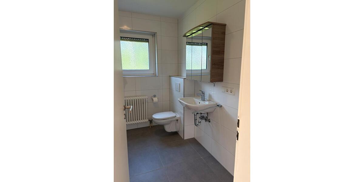 Etagenwohnung Saarbrücken - 2 Zimmer, 70 m&sup2;, 850&euro; | Angebot:26007926