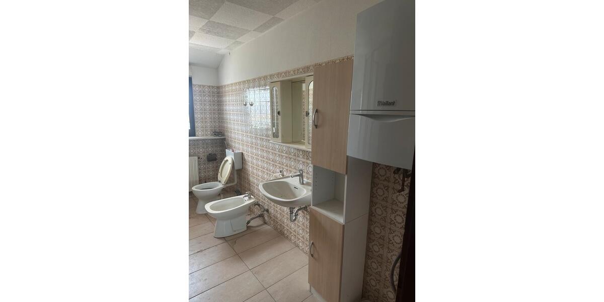 Etagenwohnung Wadgassen - 2 Zimmer, 75 m&sup2;, 740&euro; | Angebot:26387650