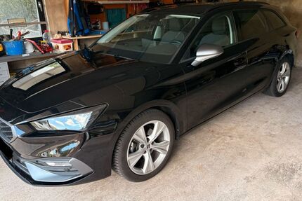 Seat Leon 8.800 km 29.500 &euro; Lebach 66822