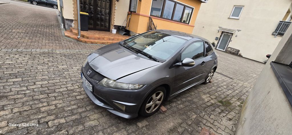 Honda Civic 155.000 km 3.100 &euro; Neunkirchen 66539