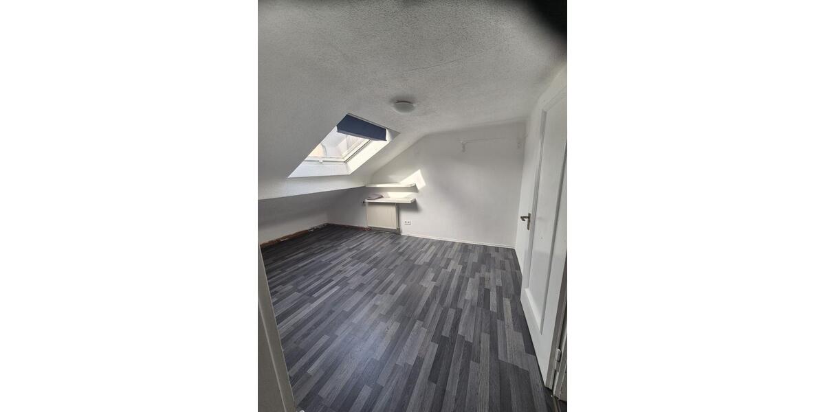 Einfamilienhaus Saarlouis - 5 Zimmer, 80 m&sup2;, 170.000&euro; | Angebot:26705672