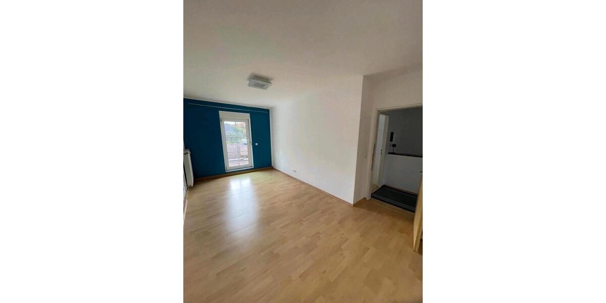 Reihenhaus Homburg - 4 Zimmer, 107 m&sup2;, 350.000&euro; | Angebot:25220566