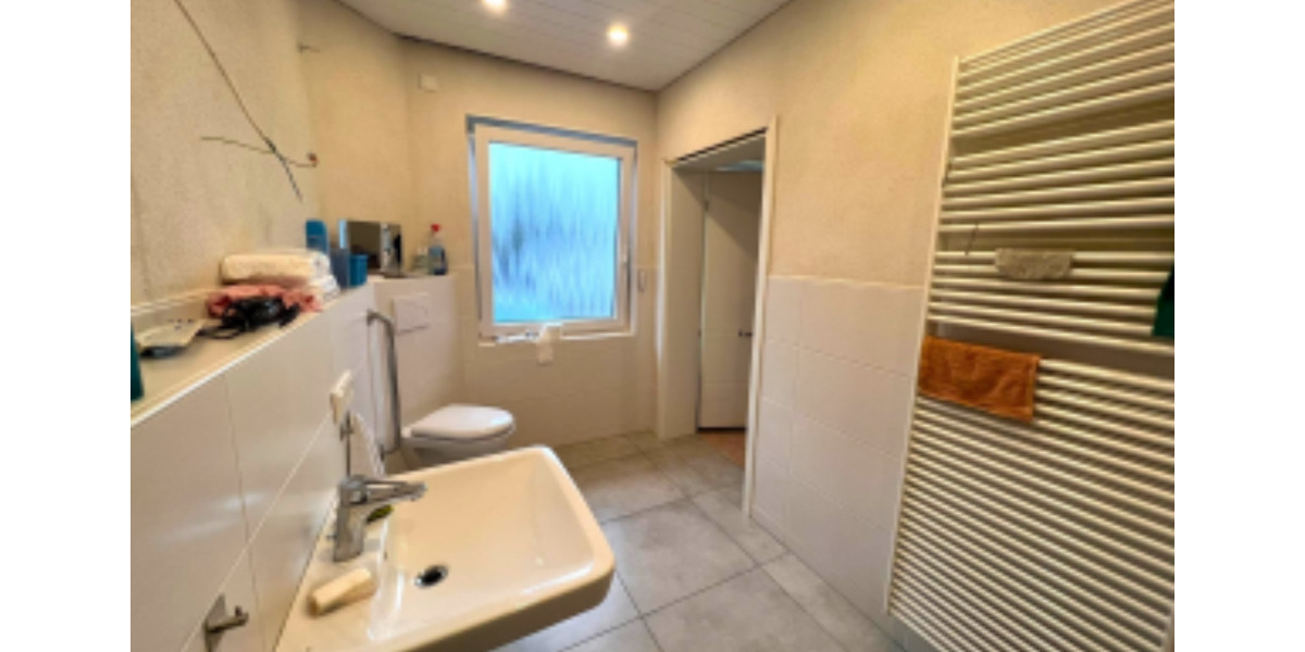 Einfamilienhaus Heusweiler - 5 Zimmer, 160 m&sup2;, 330.000&euro; | Angebot:25636891