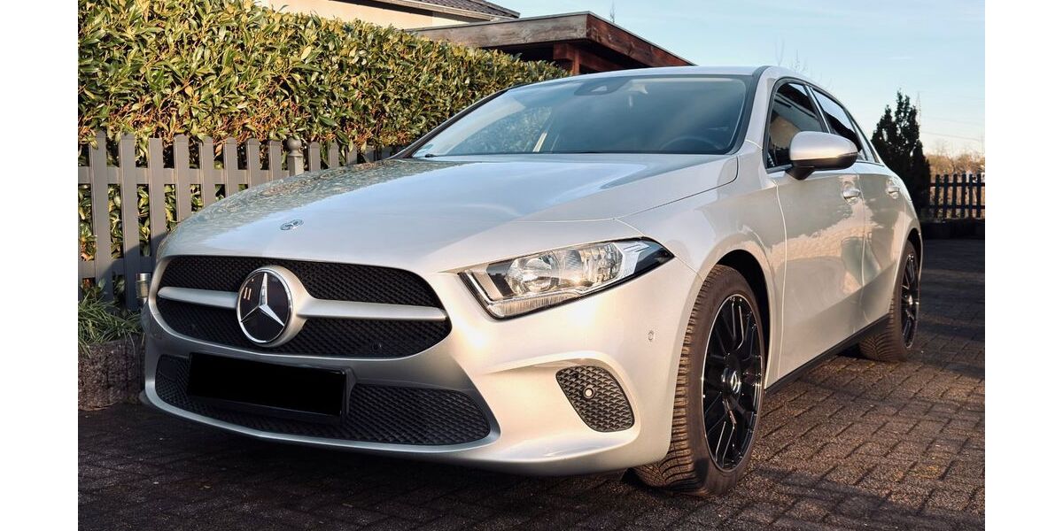 Mercedes-Benz A 200 115.400 km 16.900 &euro; Saarbrücken 66126