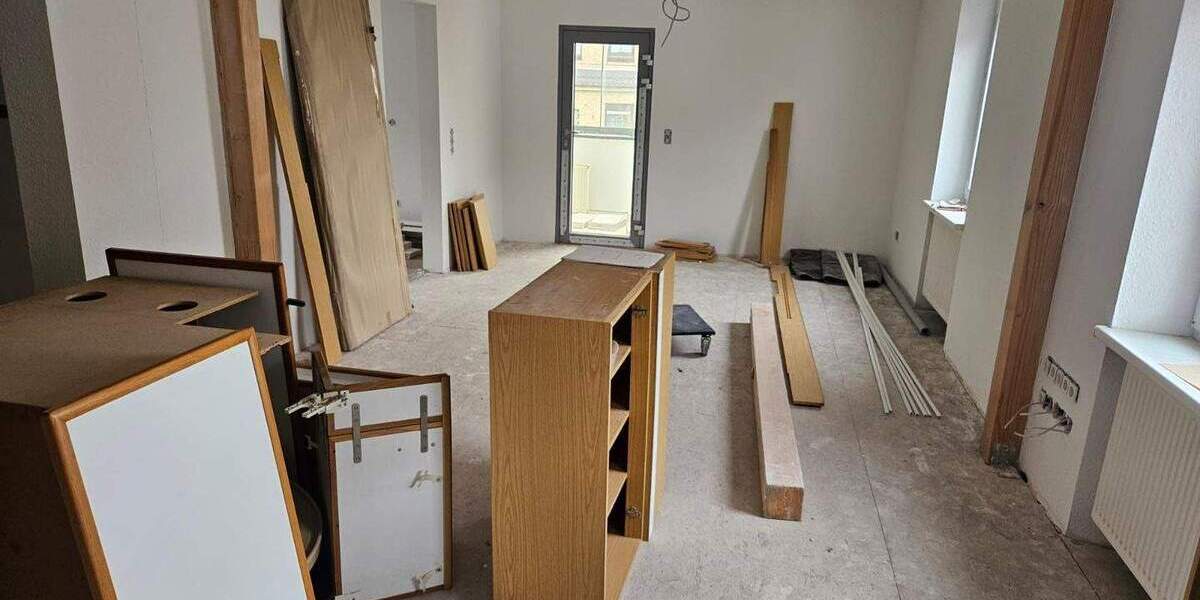 Einfamilienhaus Schiffweiler Landsweiler - 5 Zimmer, 128 m&sup2;, 195.000&euro; | Angebot:25702884