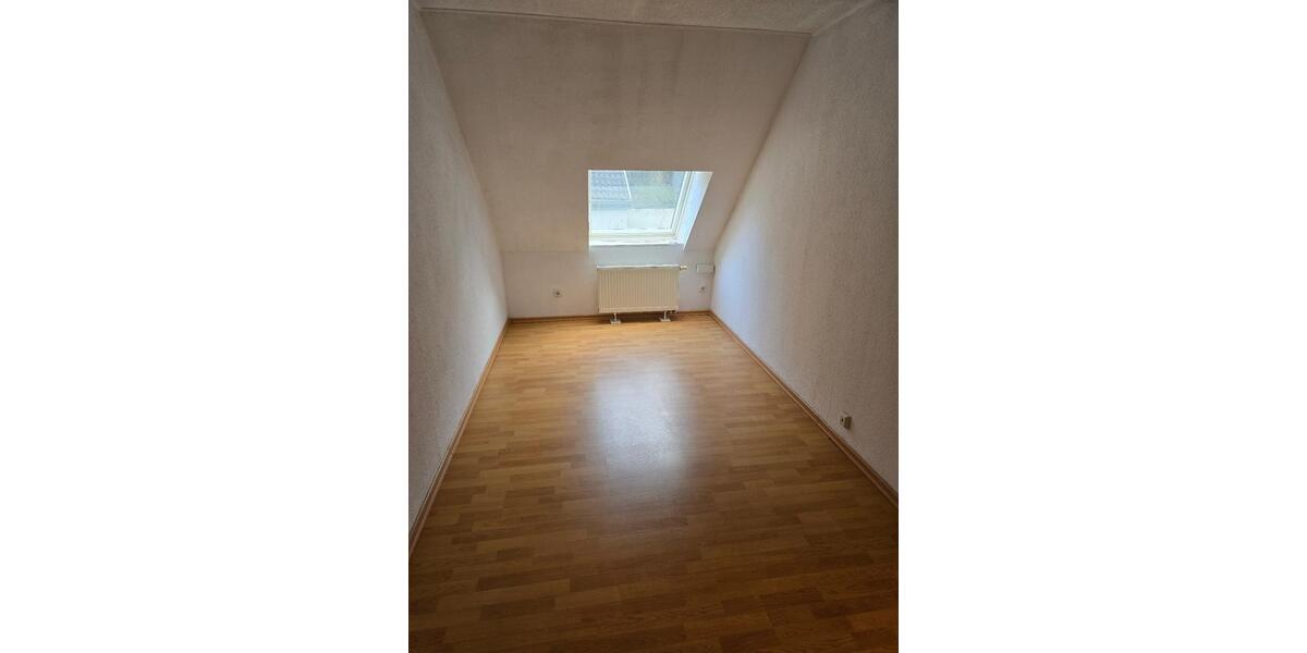 Etagenwohnung Sulzbach (Saar) - 3 Zimmer, 50 m&sup2;, 400&euro; | Angebot:26589492