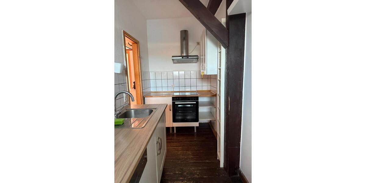 Dachgeschoßwohnung Saarbrücken - 3 Zimmer, 65 m&sup2;, 560&euro; | Angebot:26662956