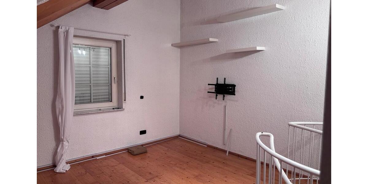 Maisonettenwohnung Saarlouis - 2 Zimmer, 84 m&sup2;, 850&euro; | Angebot:25943080