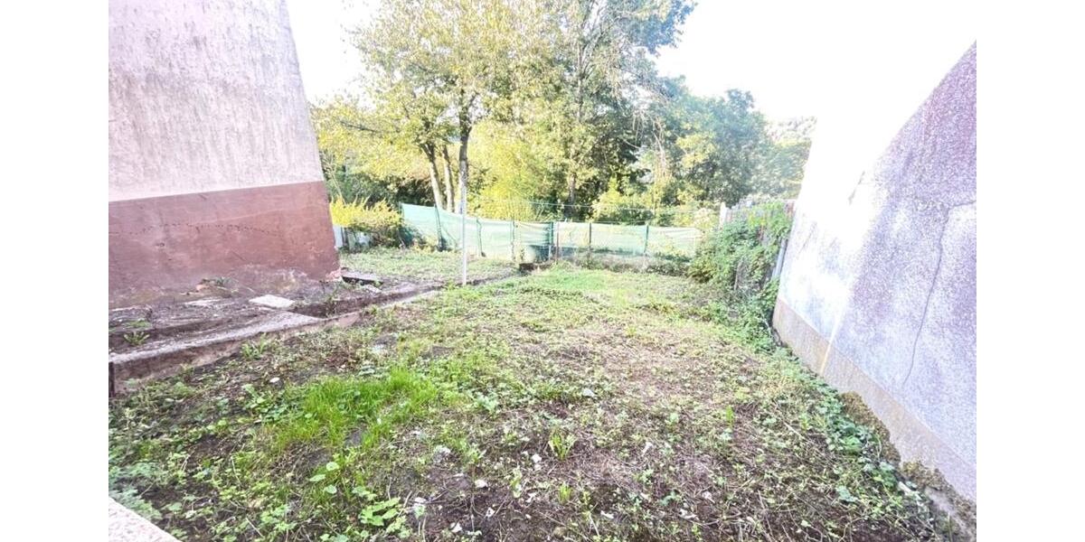 Doppelhaushälfte Wallerfangen - 7 Zimmer, 150 m&sup2;, 1.050&euro; | Angebot:25886369