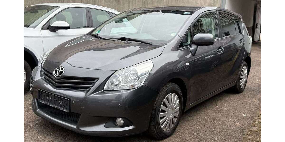 Toyota Verso 235.600 km 4.900 &euro; Saarbrücken 66115