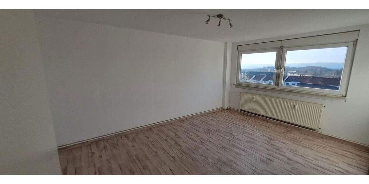 Etagenwohnung Saarlouis Steinrausch - 5 Zimmer, 110 m&sup2;, 189.000&euro; | Angebot:25717551
