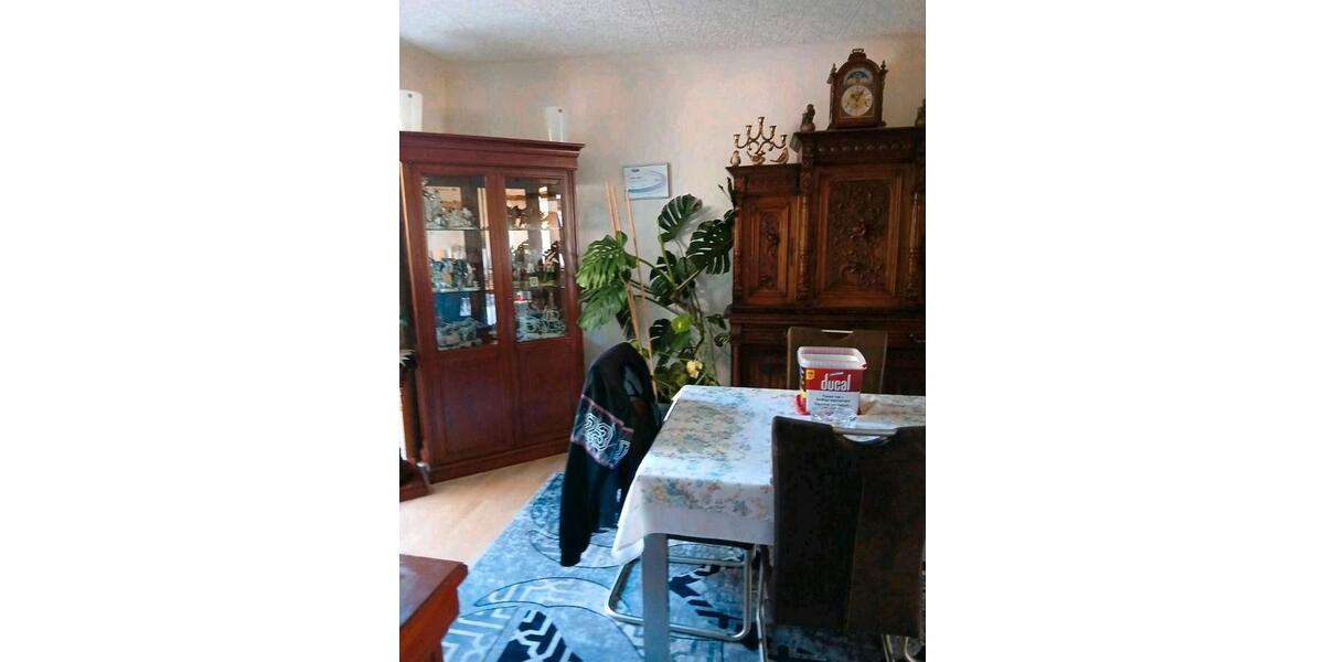 Einfamilienhaus Schiffweiler - 7 Zimmer, 180 m&sup2;, 310.000&euro; | Angebot:26522720