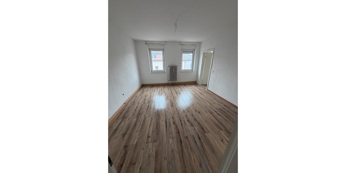 Etagenwohnung Saarbrücken West - 3 Zimmer, 75 m&sup2;, 650&euro; | Angebot:25919203