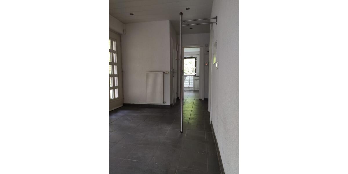 Einfamilienhaus Saarbrücken Dudweiler - 7 Zimmer, 195 m&sup2;, 430.000&euro; | Angebot:26498374