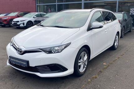 Toyota Auris 120.356 km 12.180 &euro; Schiffweiler 66578