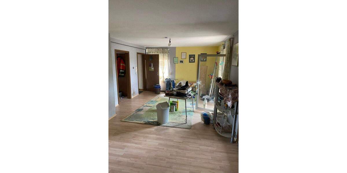 Mehrfamilienhaus, Wohnhaus Völklingen Fürstenhausen - 7 Zimmer, 150 m&sup2;, 215.000&euro; | Angebot:25771911