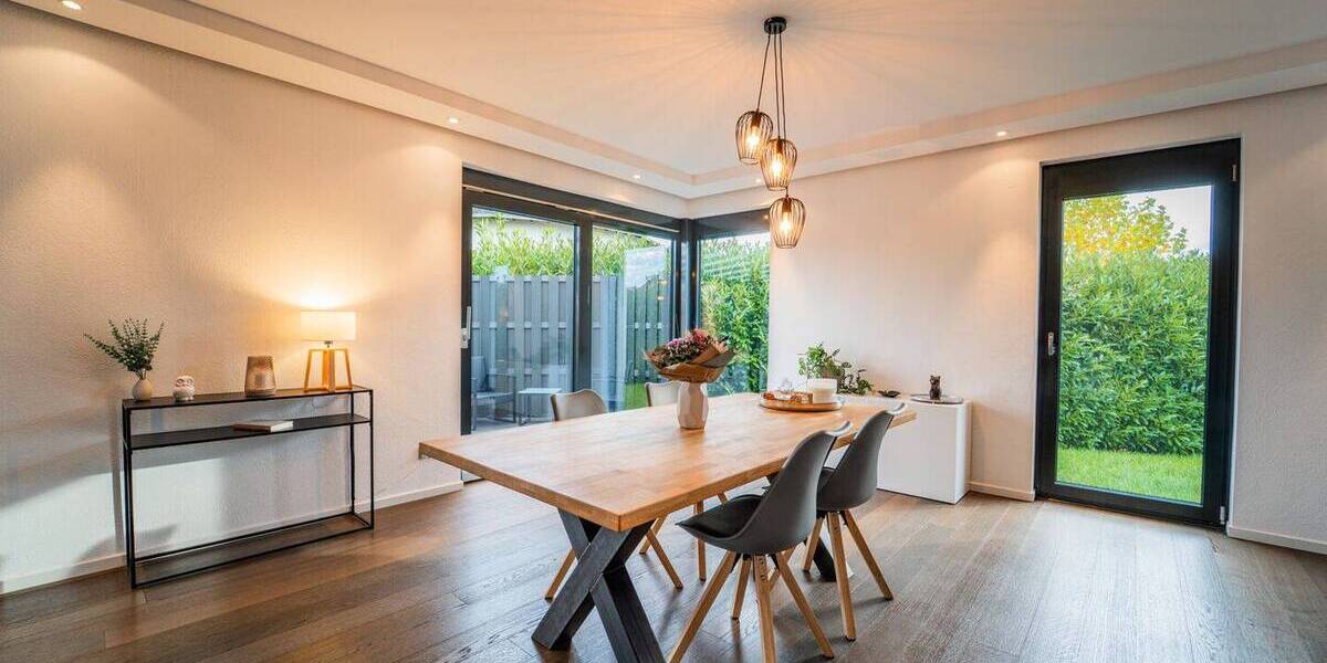 Mehrfamilienhaus, Wohnhaus Saarlouis / Picard Picard - 7 Zimmer, 266 m&sup2;, 795.000&euro; | Angebot:26036910