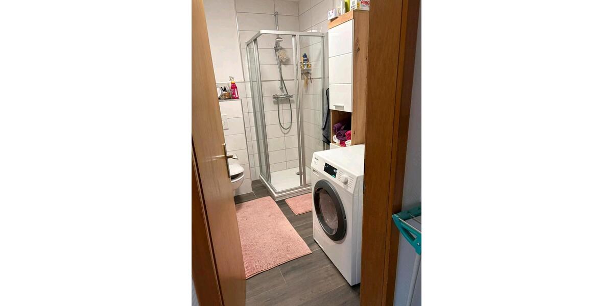 Etagenwohnung Saarbrücken West - 4 Zimmer, 80 m&sup2;, 815&euro; | Angebot:25368863