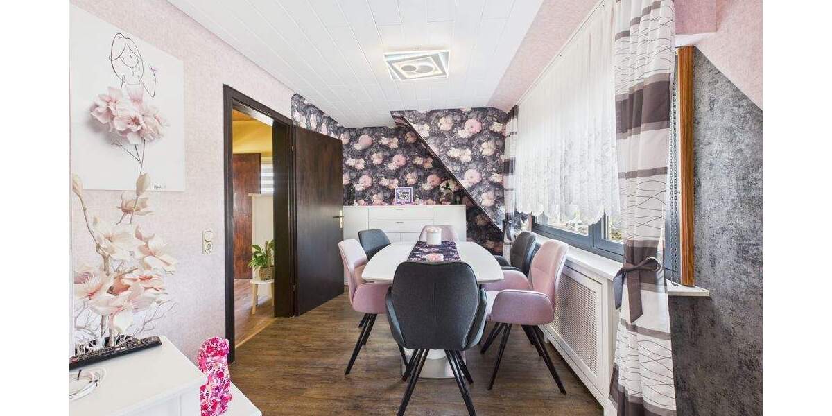 Einfamilienhaus Saarwellingen - 6 Zimmer, 117 m&sup2;, 198.000&euro; | Angebot:25687872