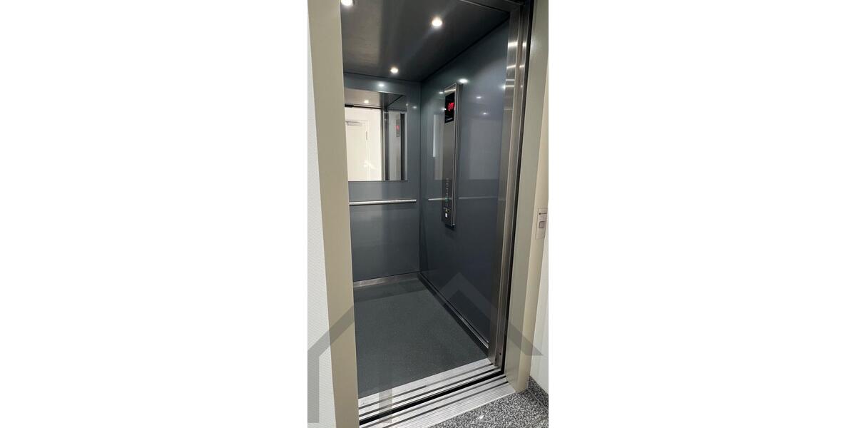 Etagenwohnung Homburg - 3 Zimmer, 80 m&sup2;, 1.100&euro; | Angebot:25436215