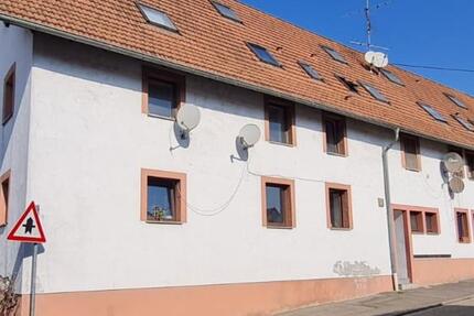 Wohnung Gersheim - 4 Zimmer, 80 m&sup2;, 555&euro; | Angebot:25866777