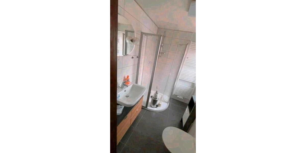 Etagenwohnung Neunkirchen Heinitz - 4 Zimmer, 85 m&sup2;, 800&euro; | Angebot:26699844