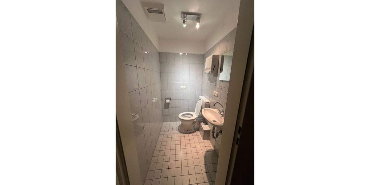 Gewerbeobjekt Saarlouis Roden - 4 Zimmer, 141 m&sup2;, 1.150&euro; | Angebot:25797881