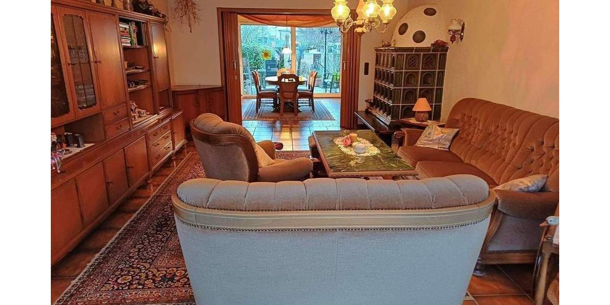 Mehrfamilienhaus, Wohnhaus Sankt Ingbert Rohrbach - 6 Zimmer, 225 m&sup2;, 345.000&euro; | Angebot:25683932