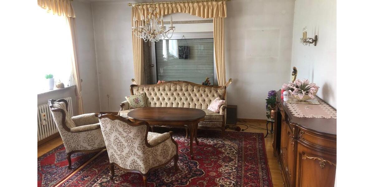 Mehrfamilienhaus, Wohnhaus Saarbrücken West - 9 Zimmer, 239 m&sup2;, 199.000&euro; | Angebot:27034072