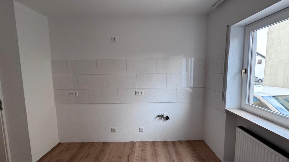 Erdgeschoßwohnung Völklingen - 2 Zimmer, 60 m&sup2;, 650&euro; | Angebot:25944442