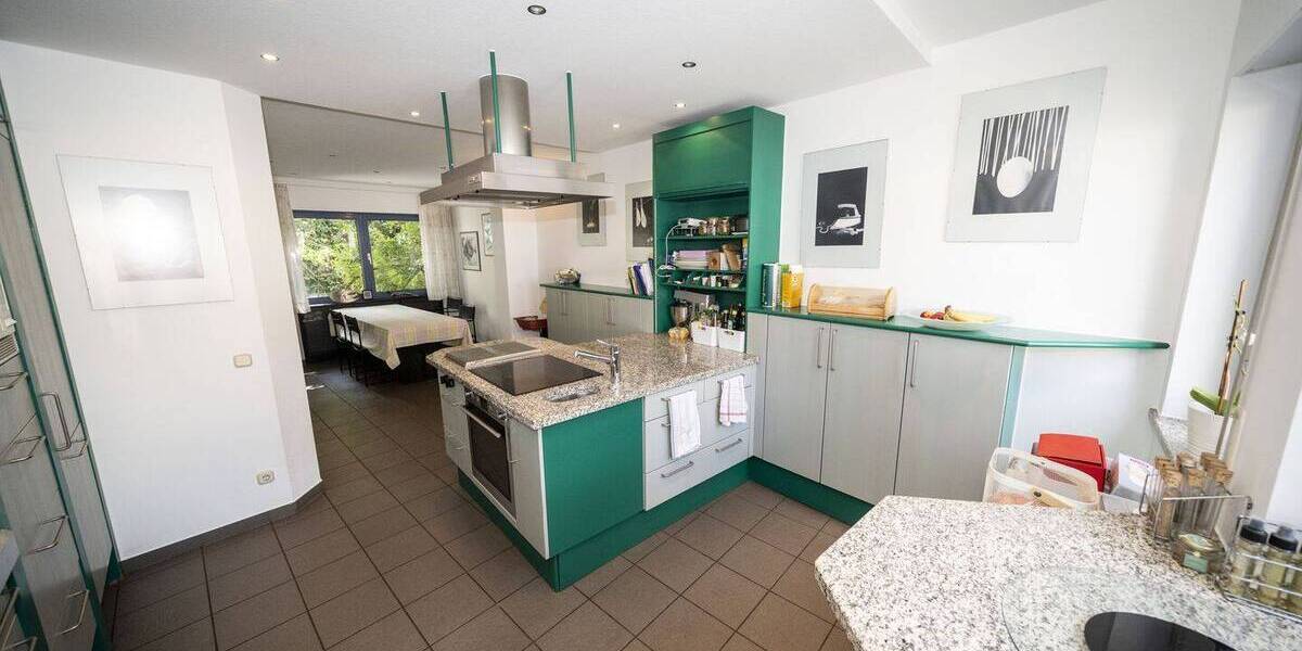 Mehrfamilienhaus, Wohnhaus Püttlingen - 379.000&euro; | Angebot:25737023