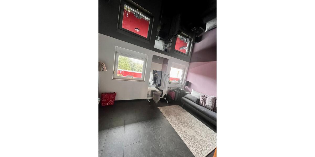 Etagenwohnung Sankt Ingbert - 3 Zimmer, 105 m&sup2;, 1.100&euro; | Angebot:26638710