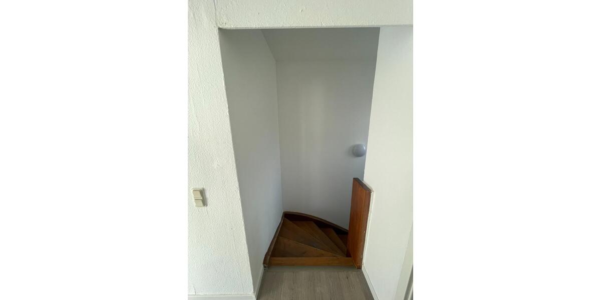 Etagenwohnung Völklingen - 3 Zimmer, 70 m&sup2;, 490&euro; | Angebot:25436217