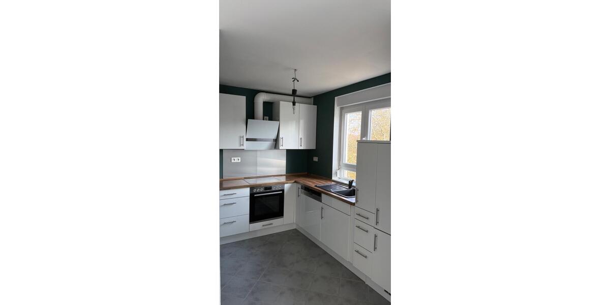 Etagenwohnung Saarbrücken - 3 Zimmer, 85 m&sup2;, 179.900&euro; | Angebot:25656703