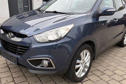 Hyundai ix35 186.000 km 6.900 &euro; Schwalbach 66773