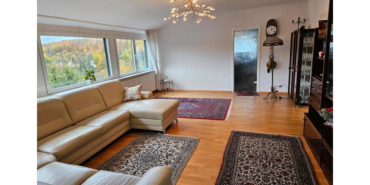 Dachgeschoßwohnung Saarbrücken Brebach-Fechingen - 4 Zimmer, 86 m&sup2;, 229.000&euro; | Angebot:26476052
