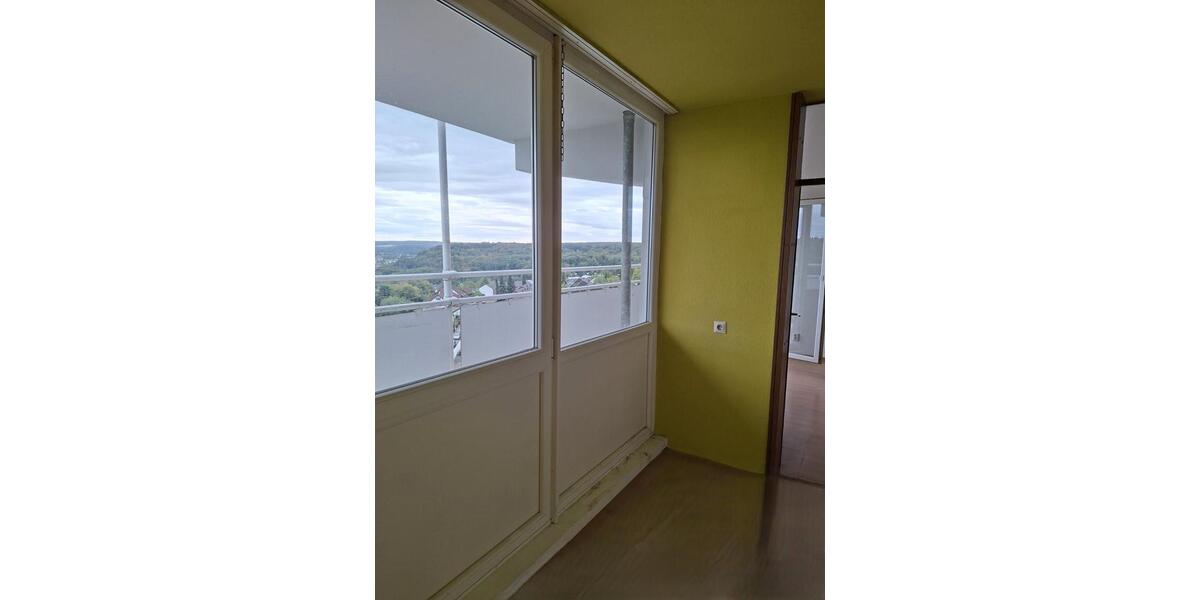 Etagenwohnung Saarbrücken Eschberg - 3.5 Zimmer, 86 m&sup2;, 180.000&euro; | Angebot:27299023