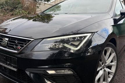 Seat Leon 178.000 km 10.990 &euro; Schwalbach 66773