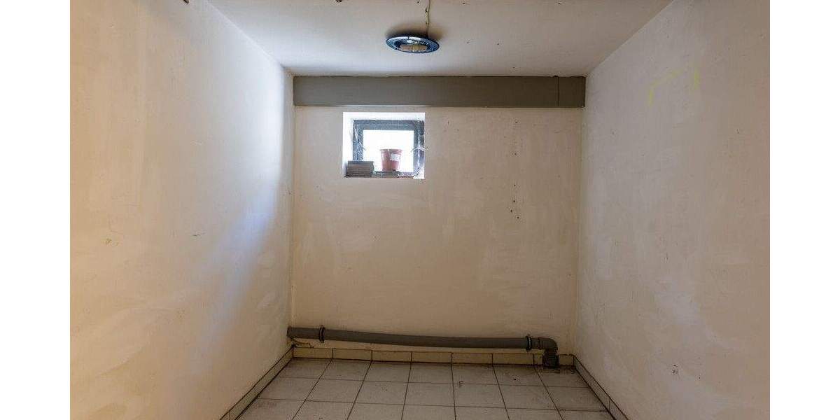 Etagenwohnung Völklingen Stadtmitte - 2 Zimmer, 66 m&sup2;, 115.000&euro; | Angebot:25899687