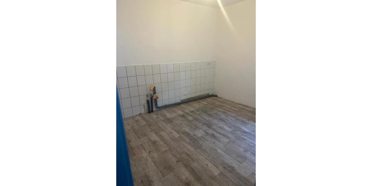 Etagenwohnung Neunkirchen - 2 Zimmer, 60 m&sup2;, 500&euro; | Angebot:24978652