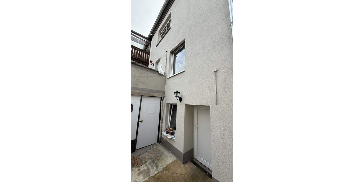 Reihenendhaus Saarbrücken / Sankt Arnual St Arnual - 7 Zimmer, 150 m&sup2;, 170.000&euro; | Angebot:25748871