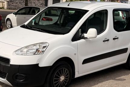 Peugeot Partner 66.000 km 6.500 &euro; Dillingen Saar 66763
