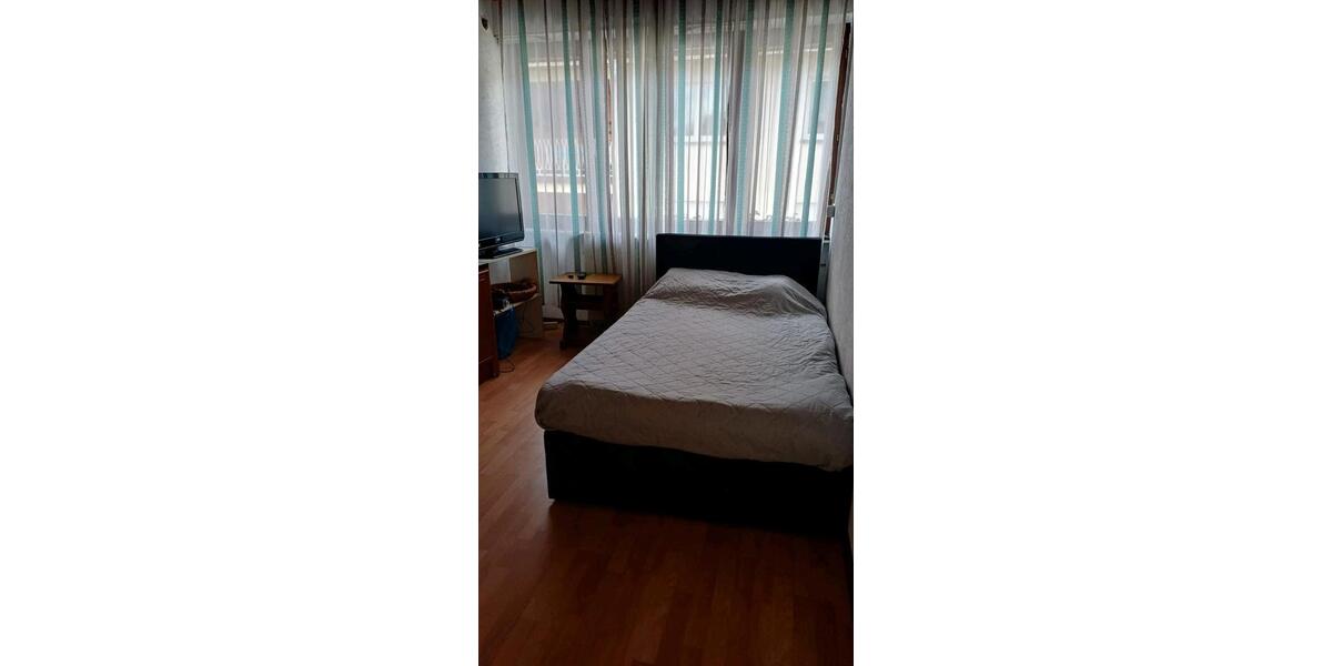 Doppelhaushälfte Bexbach - 11 Zimmer, 174 m&sup2;, 310.000&euro; | Angebot:26429293