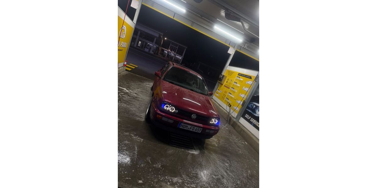 VW Golf 153.000 km 1.800 &euro; Homburg 66424