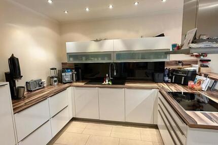 Haus Zweibrücken - 10 Zimmer, 270 m&sup2;, 465.000&euro; | Angebot:24527903